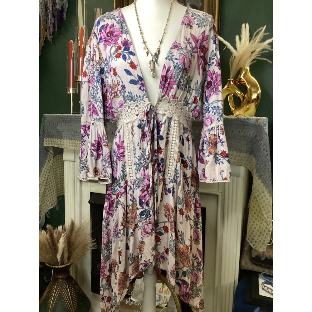 Angie Floral Crochet Lace Duster Kimono Bell Sleeve Boho Rayon Cardigan Medium